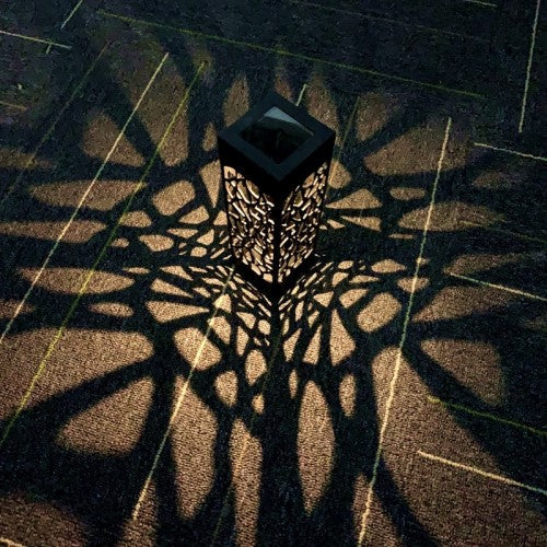 Solarne lampe sa senzorom